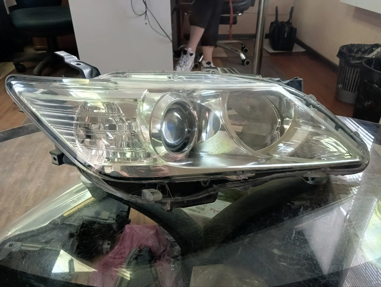 Фара ксенон Toyota Camry 2012-2014 8114533B00 50, передняя правая