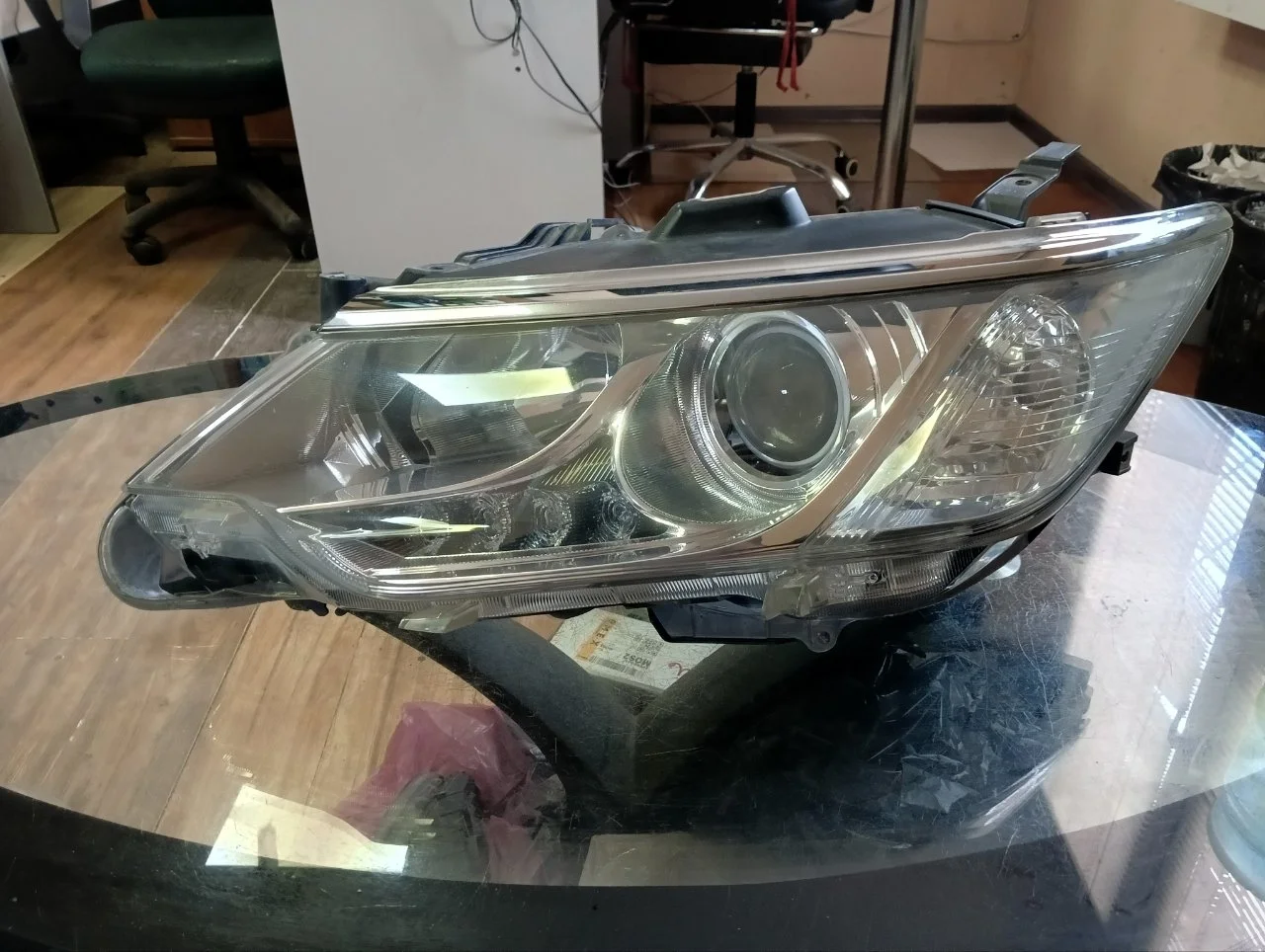 Фара ксенон Toyota Camry 2014-2017 8114533800 55, передняя левая