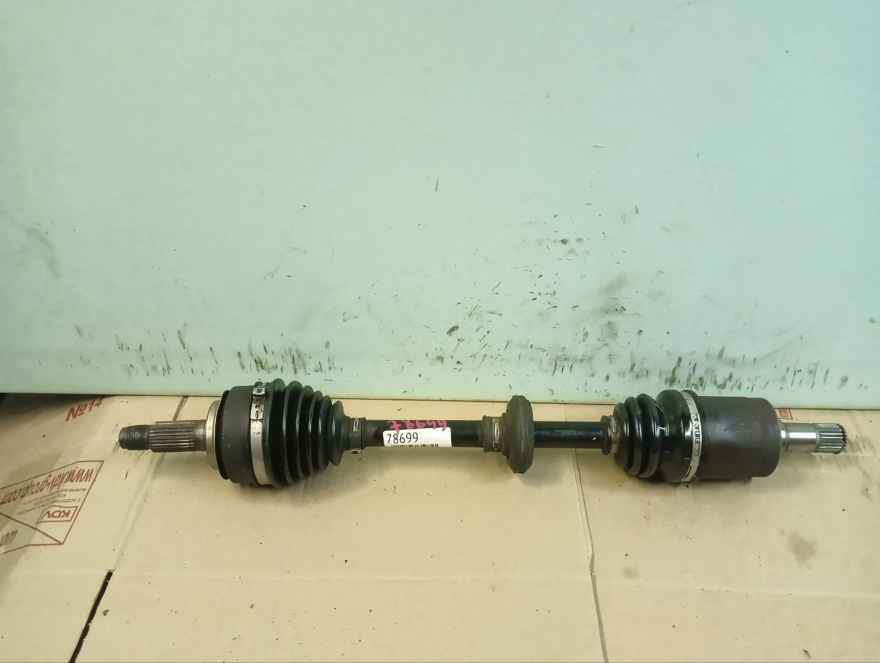 Привод Honda Civic 8 2006-2011 44305SNA000 4D, передний левый