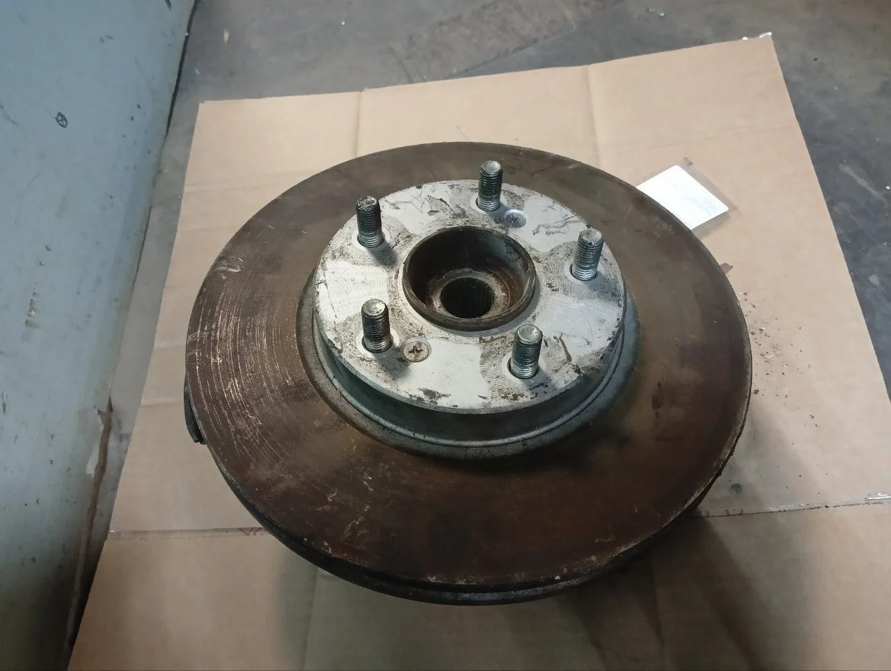Кулак поворотный Honda Civic 8 2006-2011 51216SNA010 4D, левый