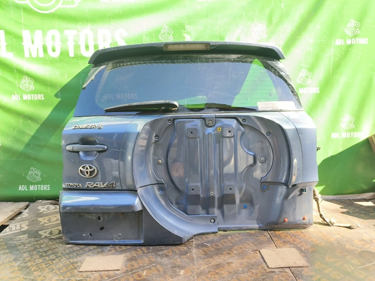 Дверь багажника Toyota Rav4 2006-2012 6700542372 30