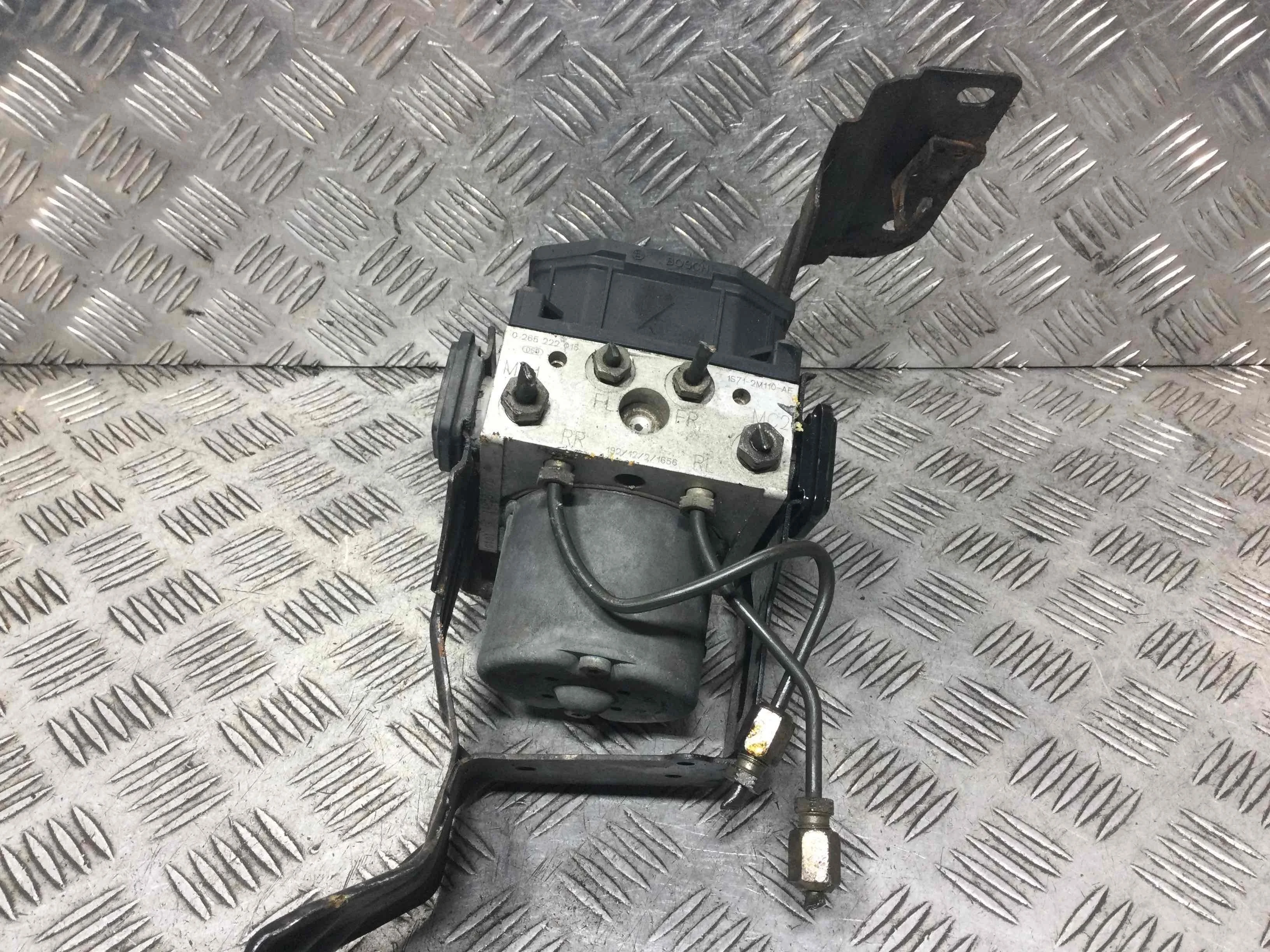 Блок ABS Ford Mondeo Mondeo III 2000 - 2007 бензин 1.8 i Механика Х/б