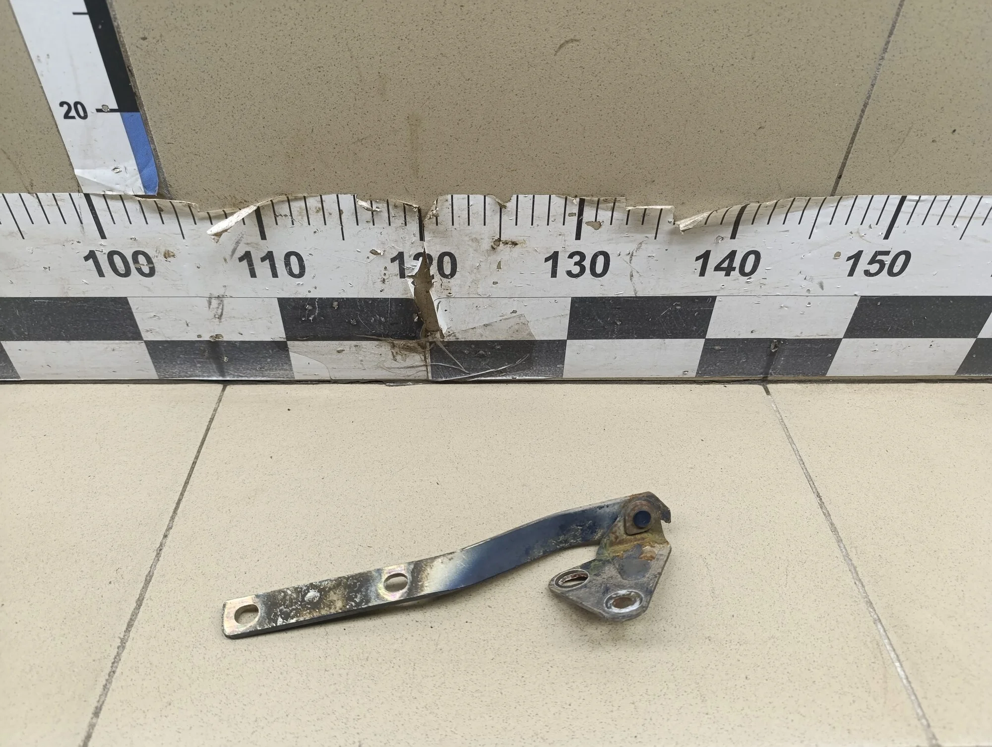 Петля капота правая Octavia 1997-2000