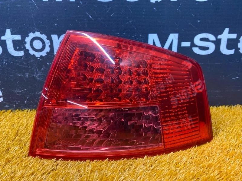 Фонарь задний Audi A8 2005 4E/D3