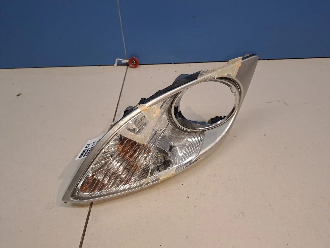 Рамка противотуманной фары левой для Mazda CX-7 2007-2012