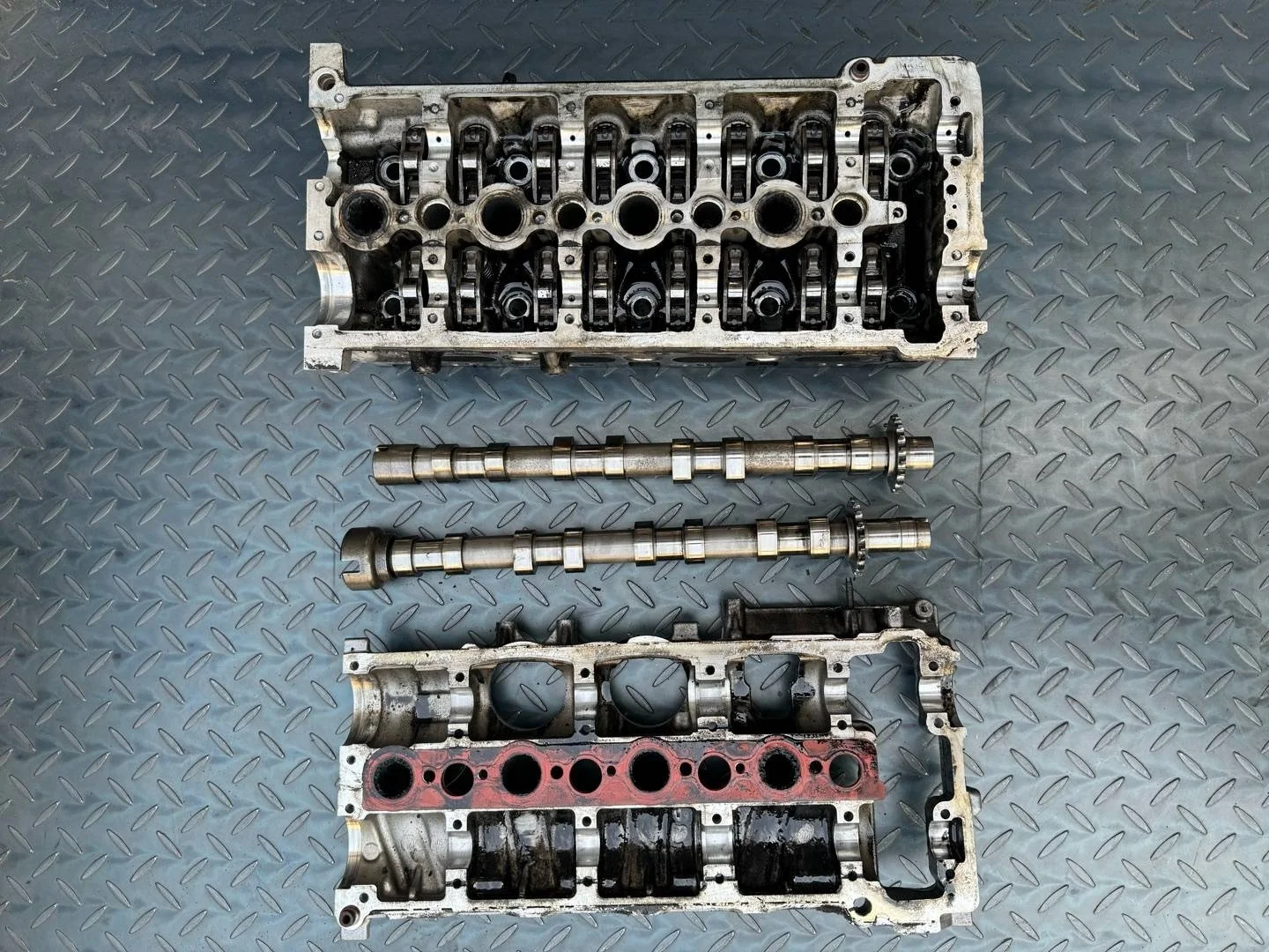 головка блока цилиндров Land Rover Freelander 2