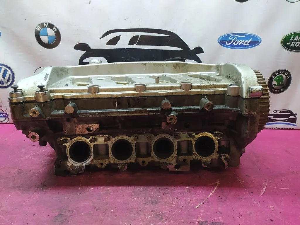 Головка блока Audi A4 B6 A6 C5 Passat 2,0 06B1033