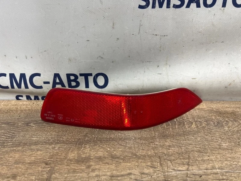 Катафот бампера Volvo Xc70 30744512 ХС70 3.2, задний правый