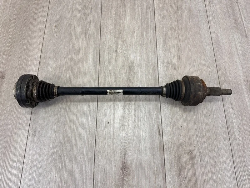 Привод сборе VW Touareg 2003 - 2010 7L