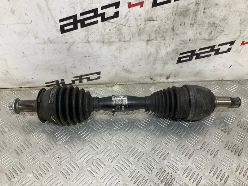 Приводной вал Mercedes B Class 2013 A2463308800 W246 1.6, левый