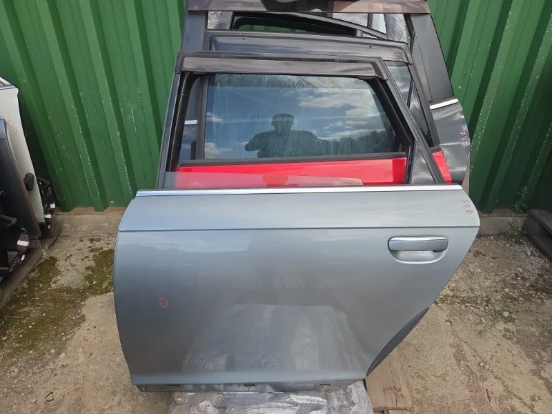 Дверь Audi A6 Allroad 2008 4F0833051G C6, задняя левая