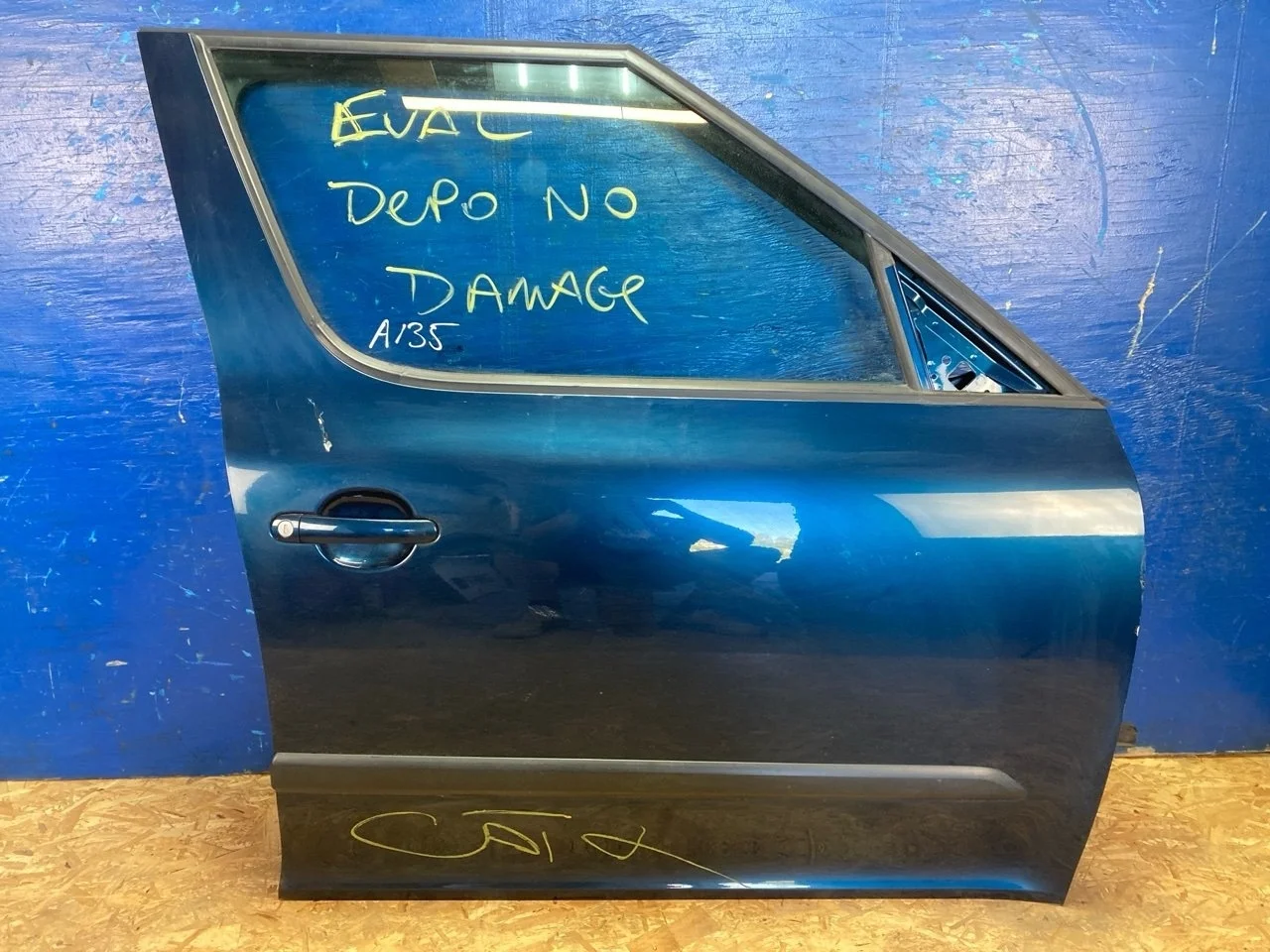 Дверь Skoda Yeti 5L 2013 5L0831056 1.6 CAYC, передняя правая