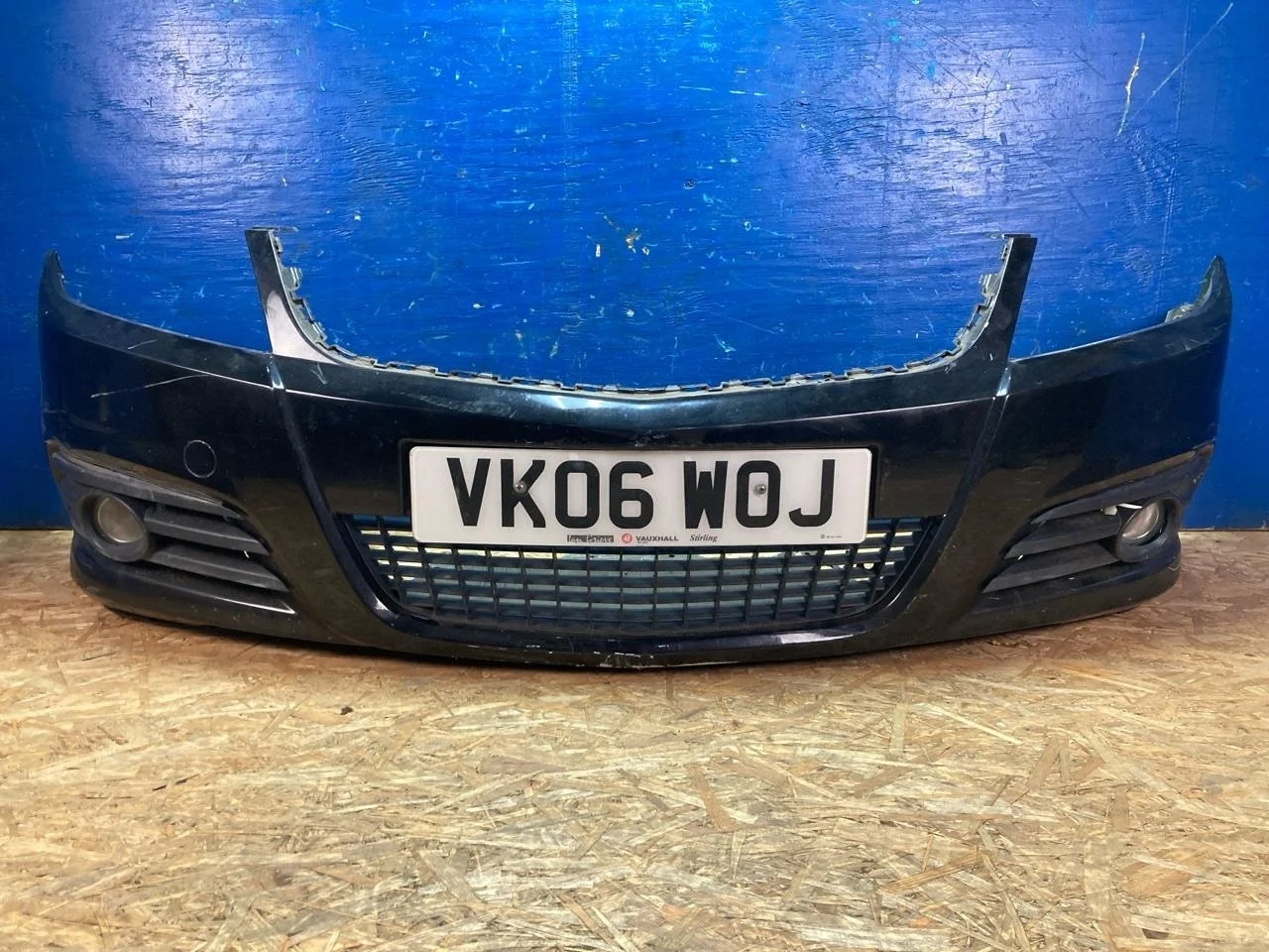Бампер Opel Vectra C 2005-2008 13182889, передний