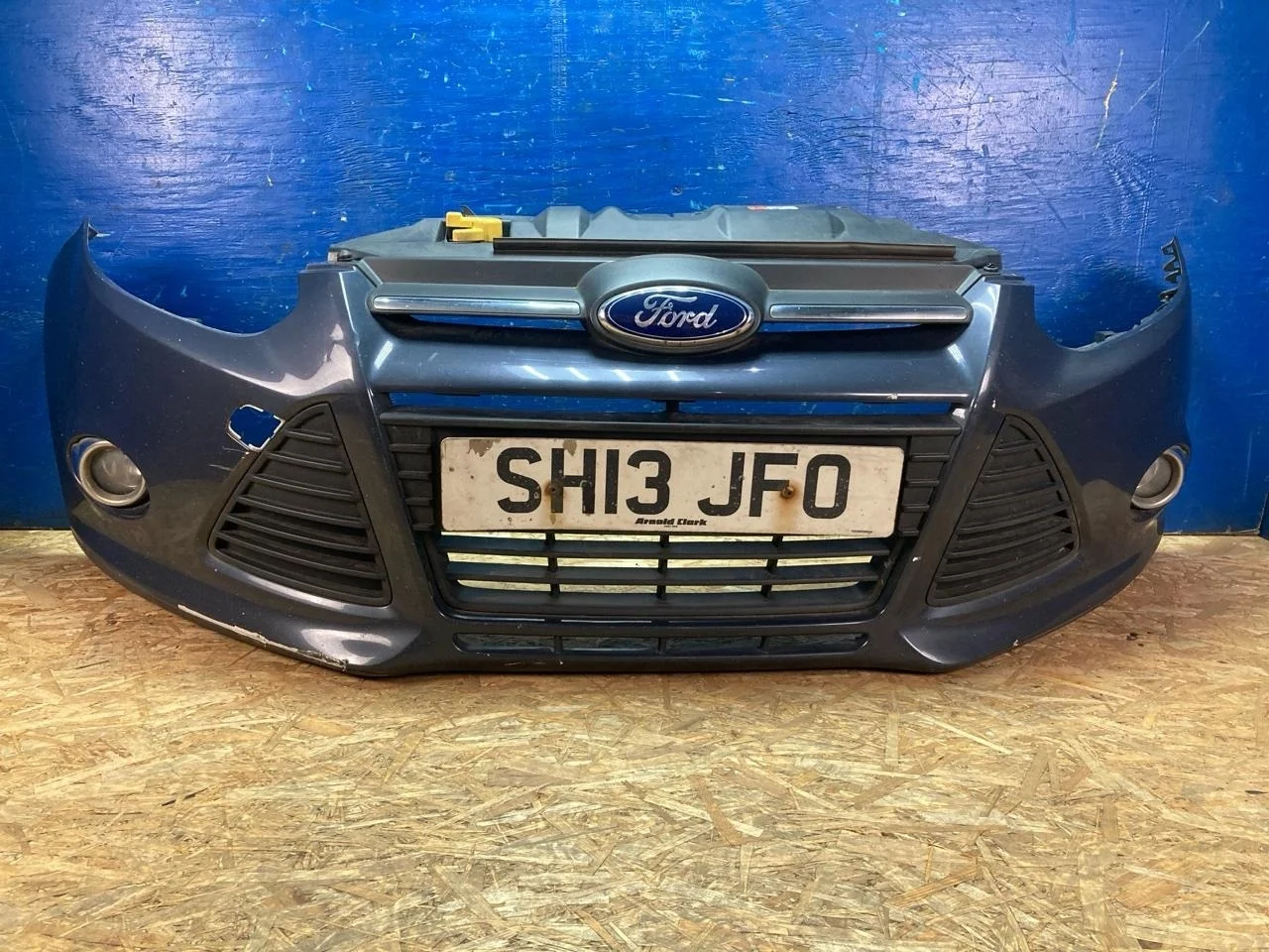 Бампер Ford Focus 3 2011-2015 BM5117757A, передний