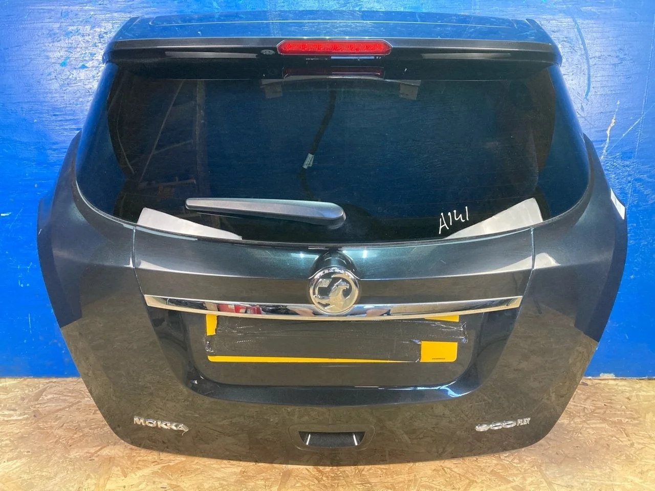 Крышка багажника Opel Mokka 2012-2015 25981261