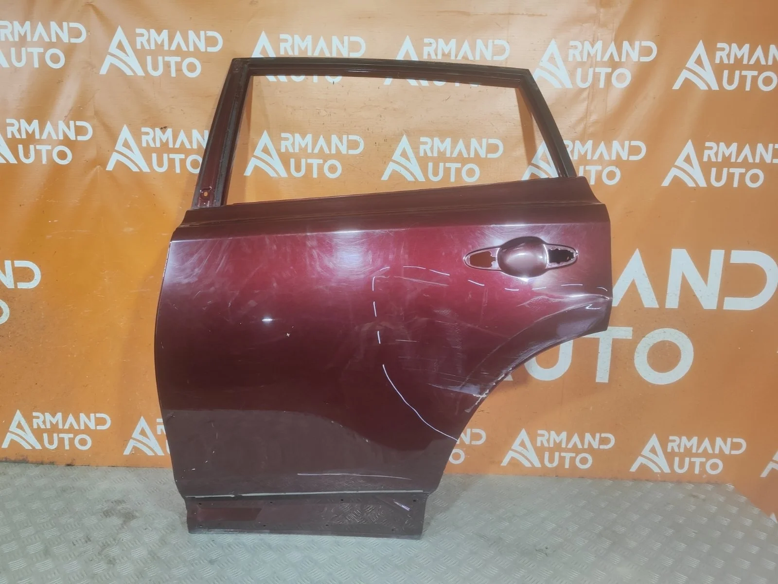 Дверь Toyota RAV4 2012-2019 CA40