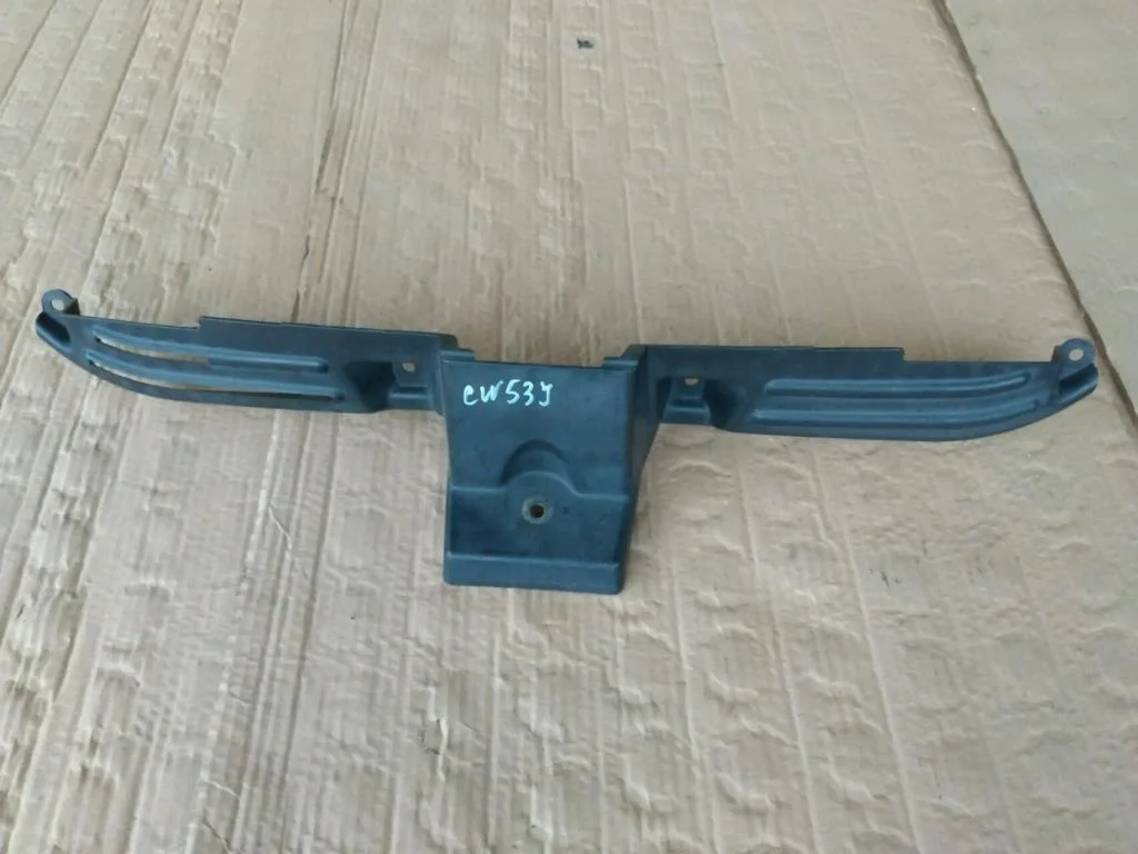 Б.у. кожух замка капота MITSUBISHI OUTLANDER XL CW5W MITSUBISHI OUTLANDER XL CW5W