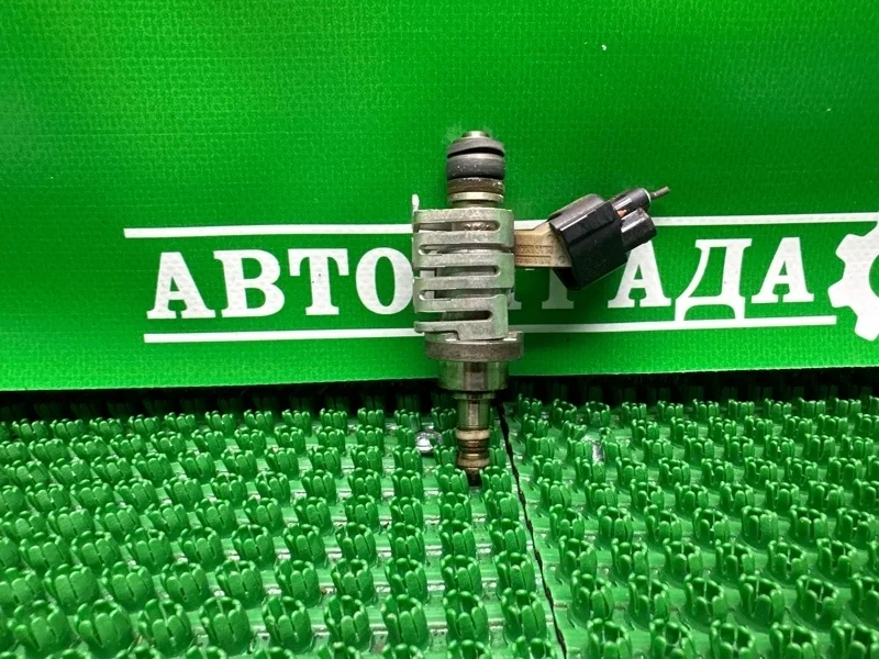 Форсунка топливная Lexus 2325031030 2GR FSE