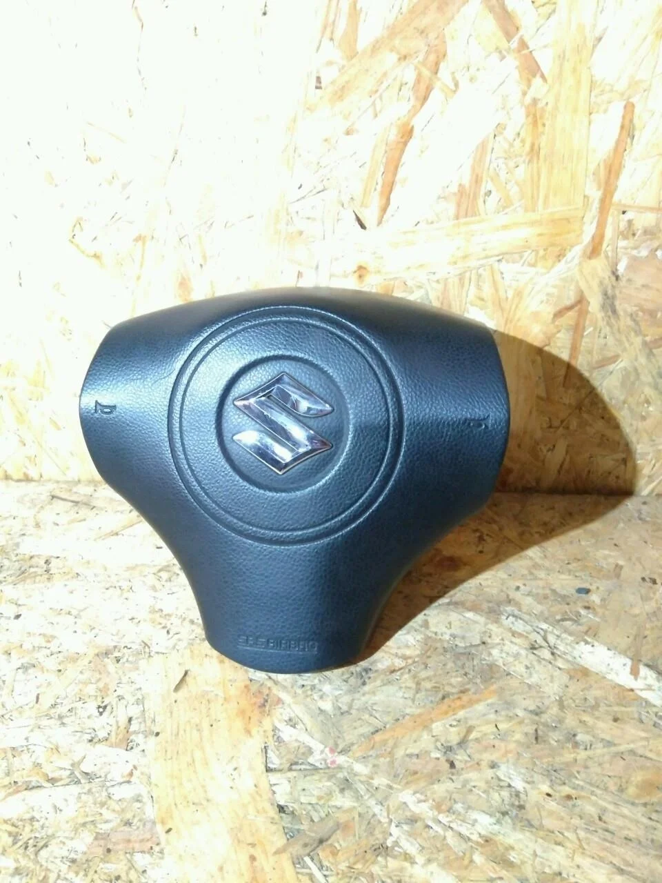 Б.у. подушка безопасности водителя SUZUKI GRAND VITARA JB627 SUZUKI GRAND VITARA JB627