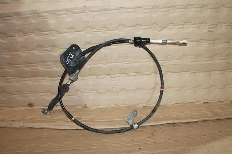 Б.у. трос переключения передач TOYOTA AVENSIS AZT251 TOYOTA AVENSIS AZT251