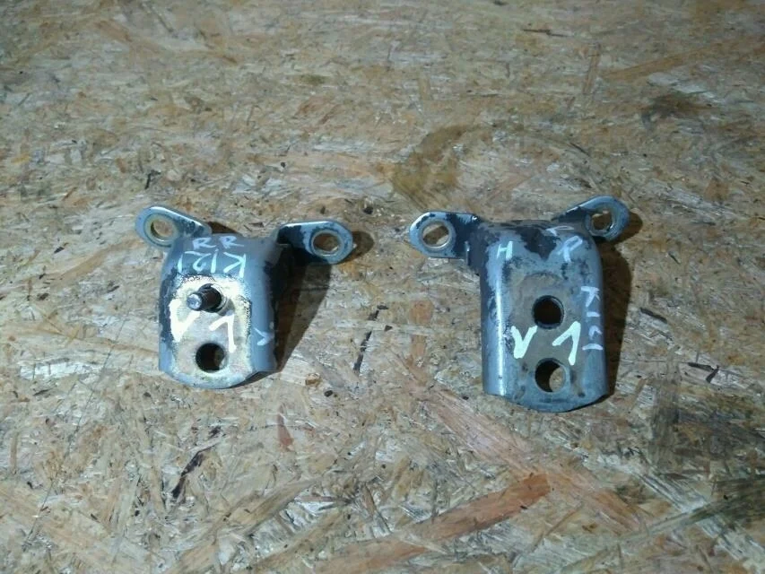 Б.у. петля двери NISSAN MICRA K12 NISSAN MICRA K12