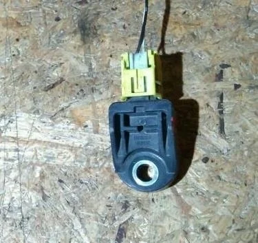 Б.у. датчик удара TOYOTA CAMRY V40 ACV40 TOYOTA CAMRY V40 ACV40