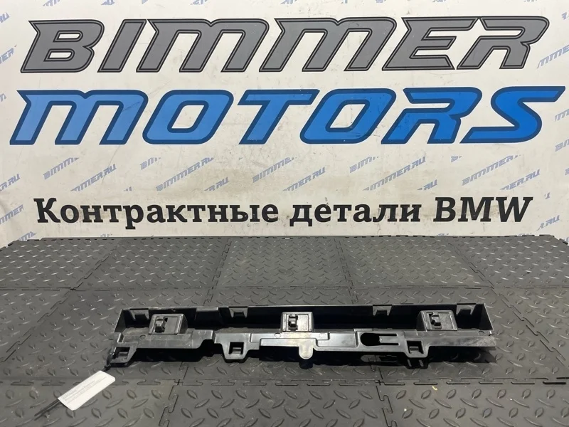 Кронштейн порога Bmw 3 51777256916 F30 N13B16A, правый