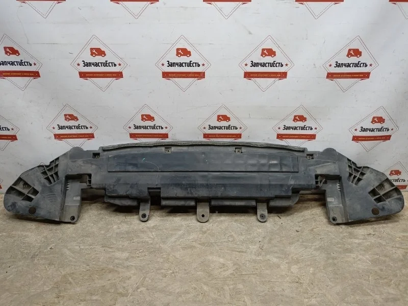Пыльник переднего бампера Toyota Camry 2017-2024 5261833110 V70