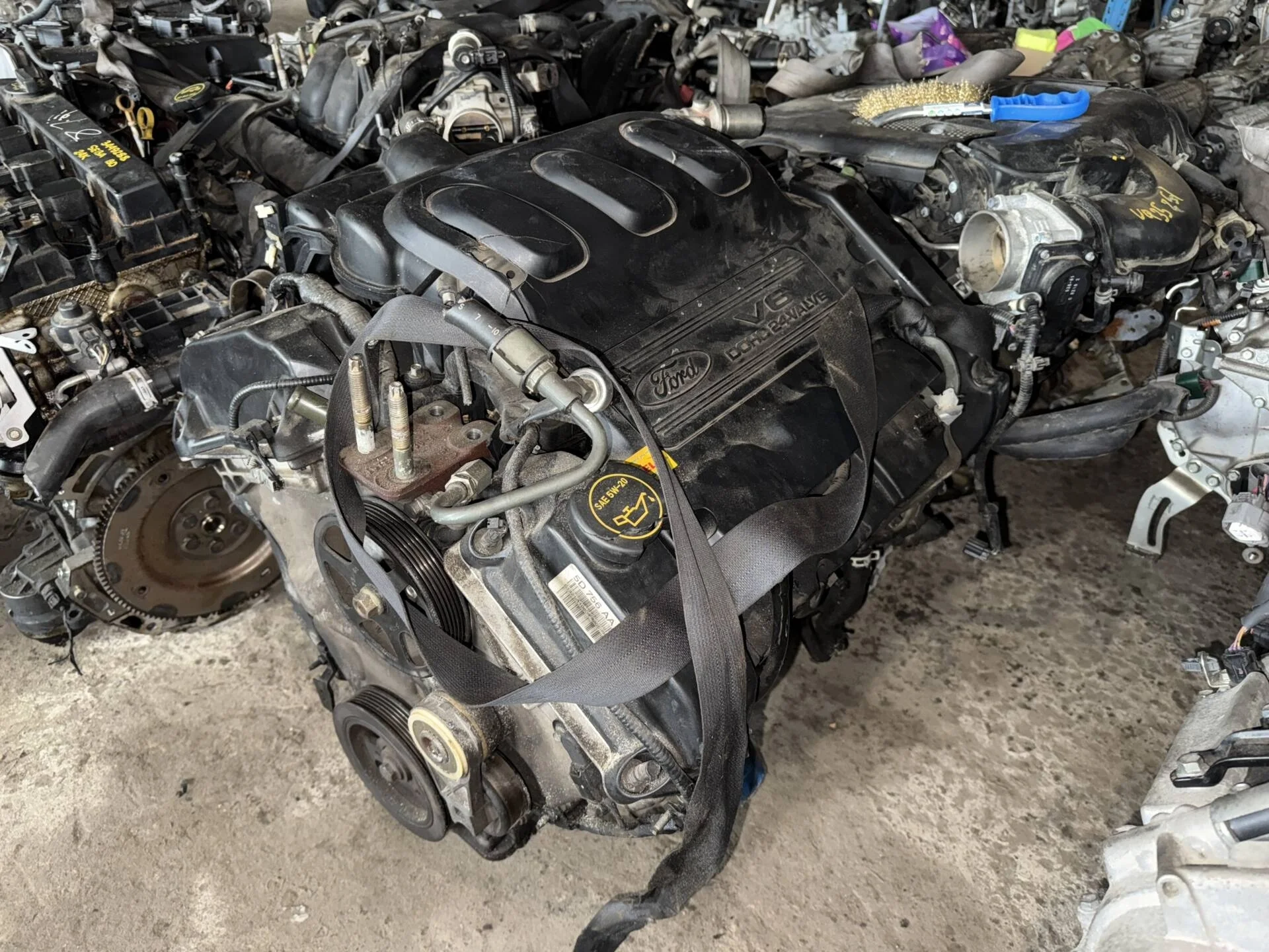 Двигатель Ford Escape AJ 3.0