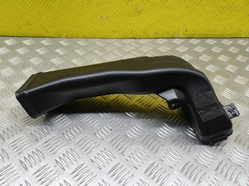 Воздуховод Nissan Pathfinder (R51M) 2004-2013 2008 27870EB000 2.5 D YD25DDTI