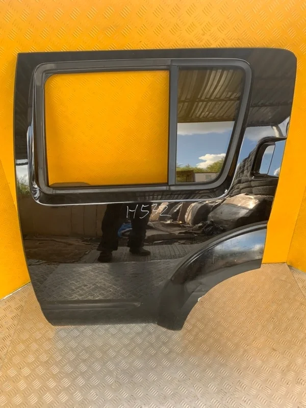 Дверь задняя левая Nissan Pathfinder (R51M) 2004-2013 2007 82101EB330 ВНЕДОРОЖНИК 2.5 D YD25DDTI