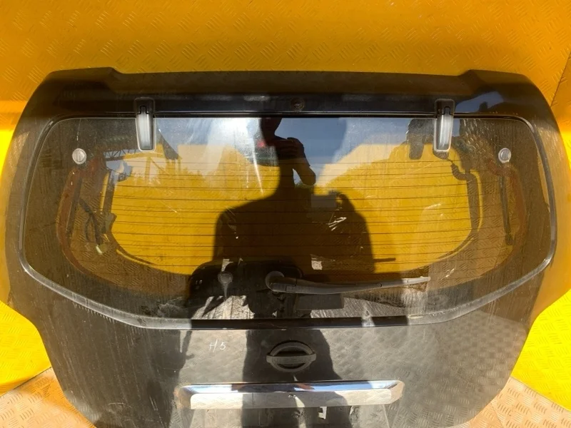 Стекло заднее Nissan Pathfinder (R51M) 2004-2013 2005 90300EA500 ВНЕДОРОЖНИК 2.5 D YD25DDTI