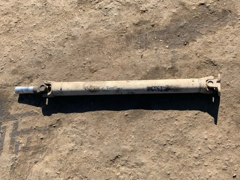 Карданный вал Nissan Pathfinder (R51M) 2004-2013 2005 37300EB30A ВНЕДОРОЖНИК 2.5 D YD25DDTI