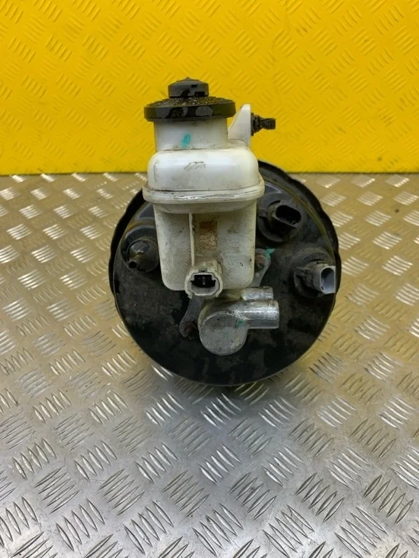 Цилиндр тормозной главный Toyota Sequoia Ii 2008 - 2022 2013 472010C070 ВНЕДОРОЖНИК 5.7 I 3URFE