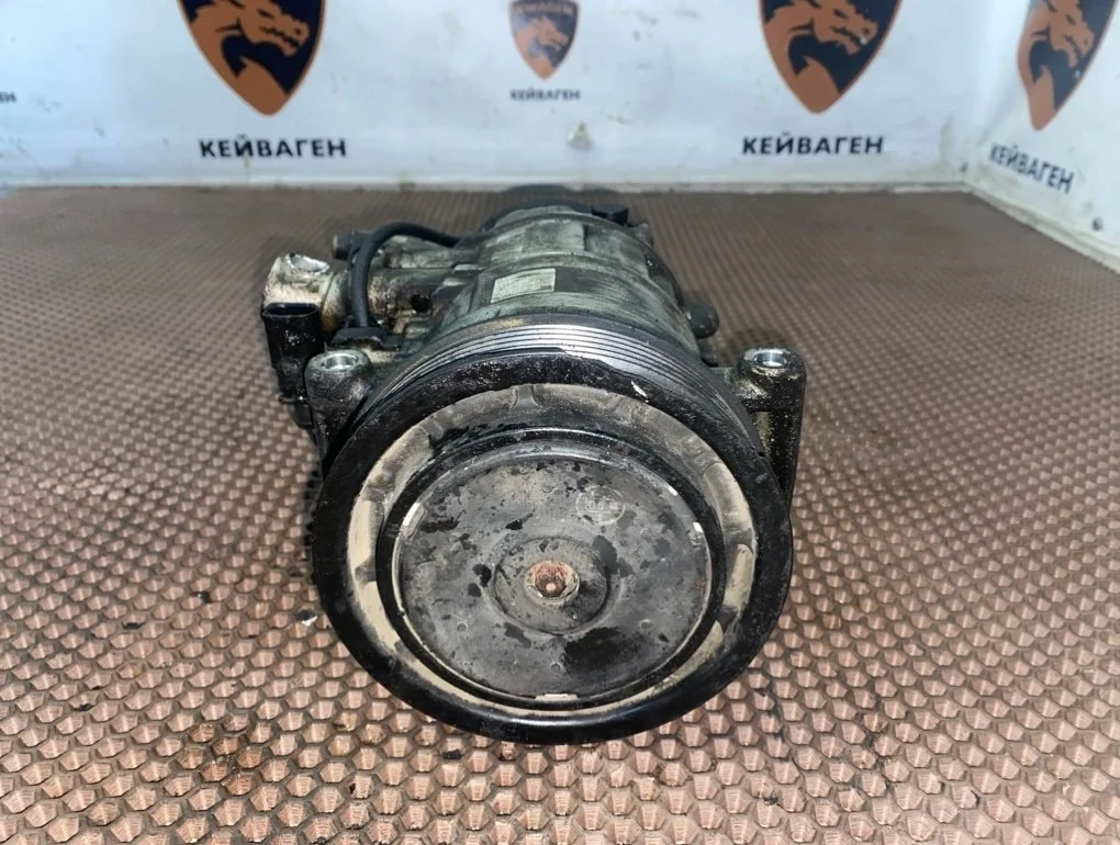 Компрессор кондиционера Audi A6 2006 C6