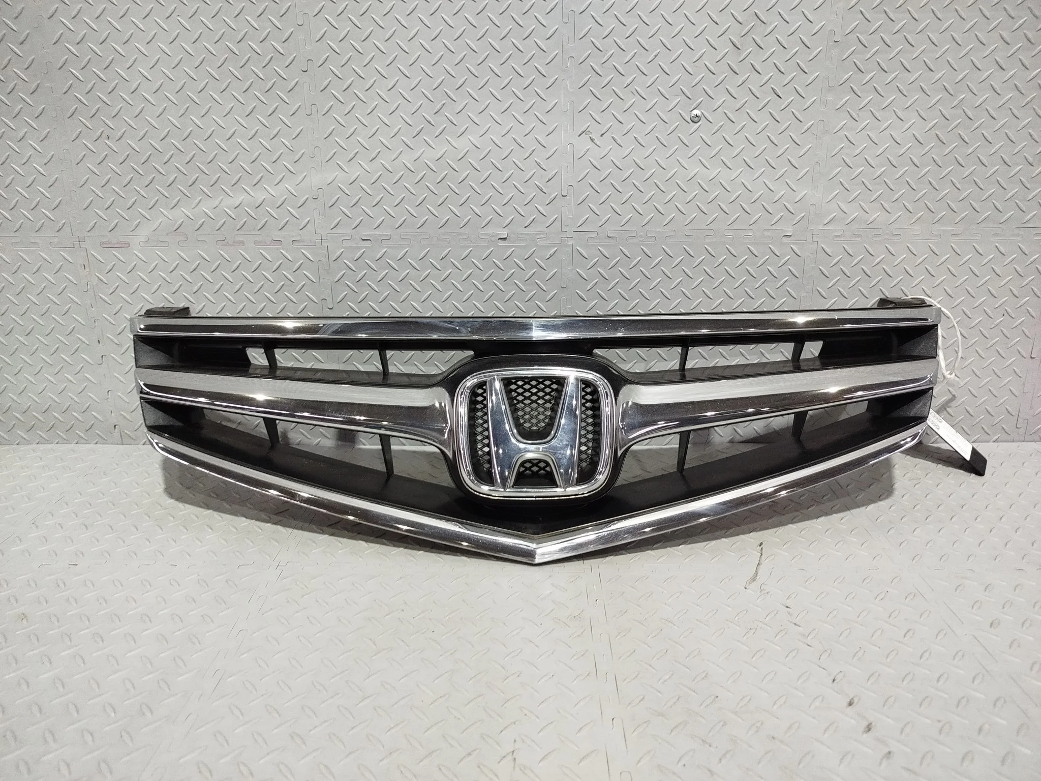 РЕШЕТКА РАДИАТОРА HONDA ACCORD CL7 CL8 CL9 CM1 CM2 CM3 2 МОДЕЛЬ 71121SEA013ZA S3870Z