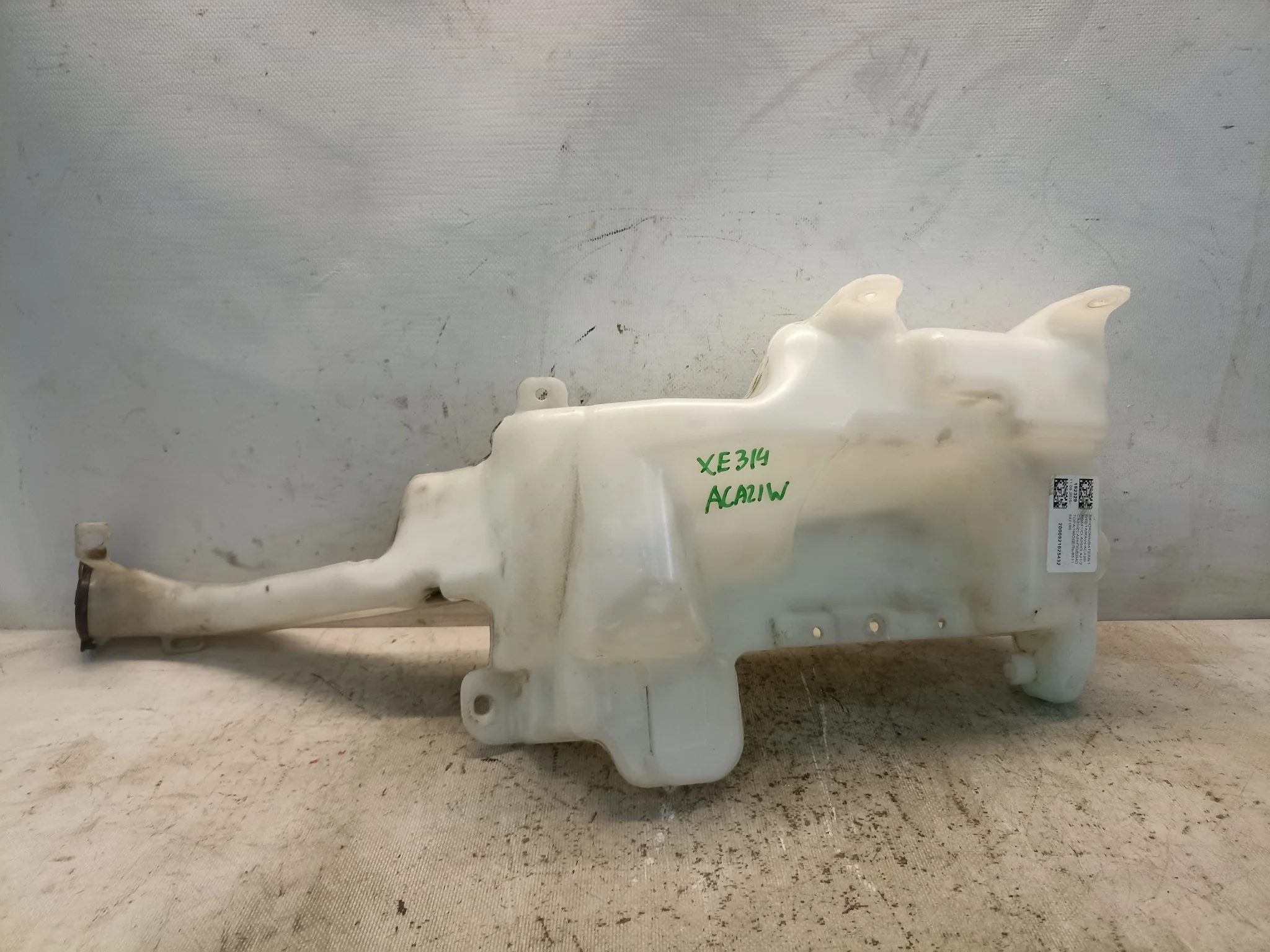 БАЧОК ОМЫВАТЕЛЯ TOYOTA RAV4 ACA20 ACA21 CLA20 CLA21 ZCA25 ZCA26 ПОД 2 МОТОРА 1 МОДЕЛЬ 8531542150