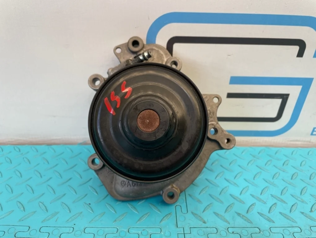 Насос водяной (помпа) Mercedes-Benz Ml-Class 2012 A6422002001 W166 642.826 3.0