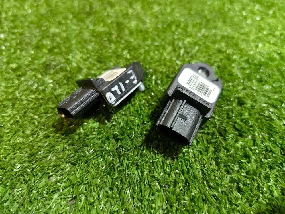 Датчик удара Toyota Corolla E120