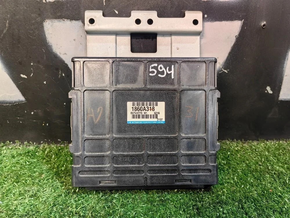 Блок управления двигателем Mitsubishi Lancer 9