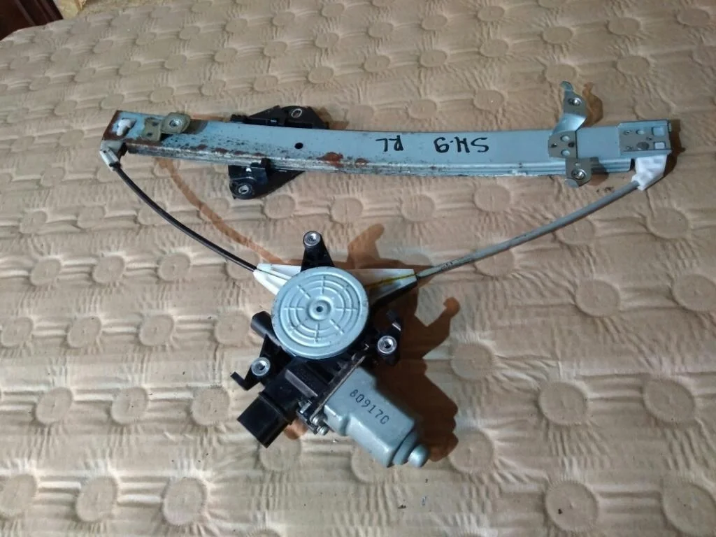 Б.у. стеклоподъемник SUBARU FORESTER S12 SUBARU FORESTER S12