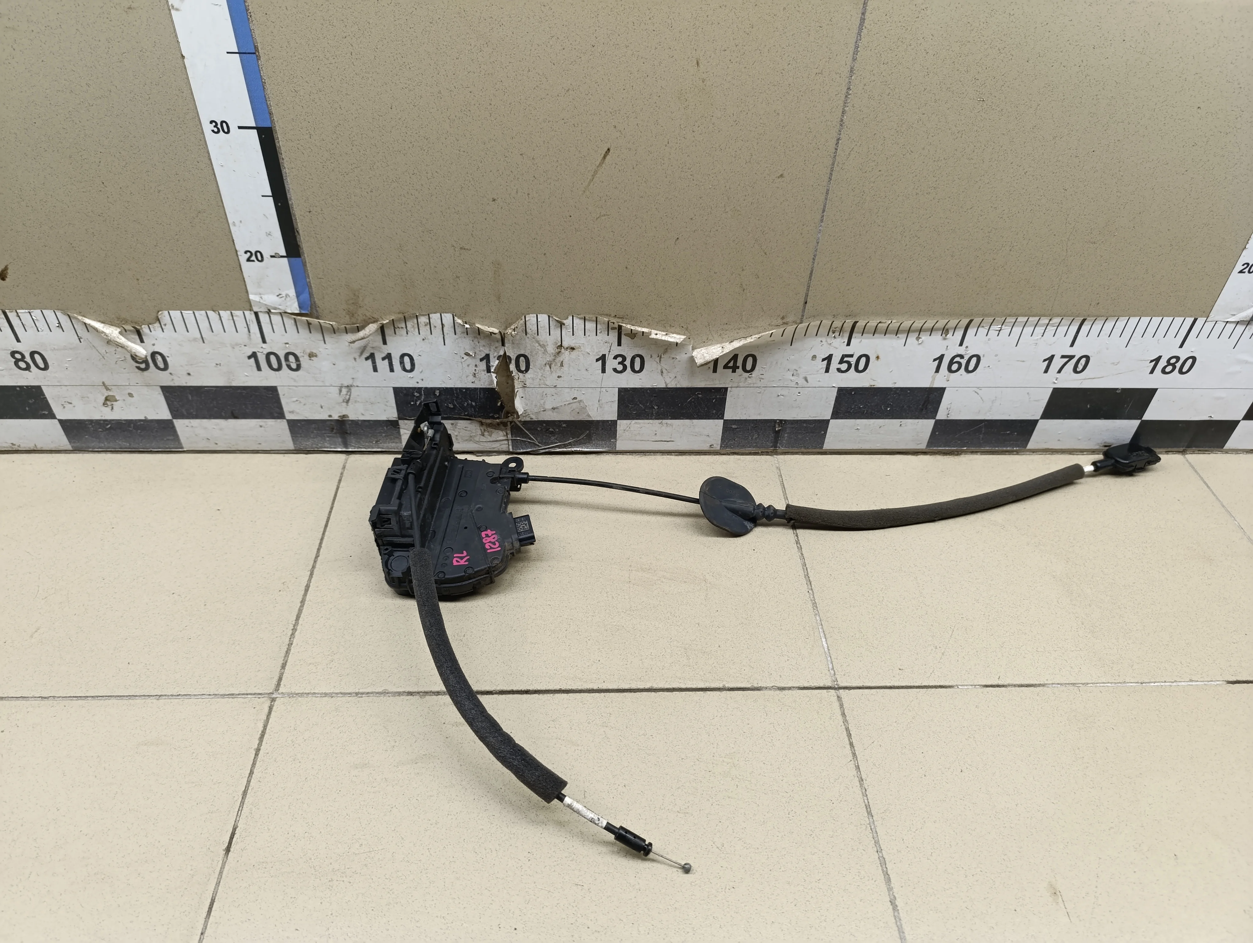 Замок двери задней левой Kaptur 2016>