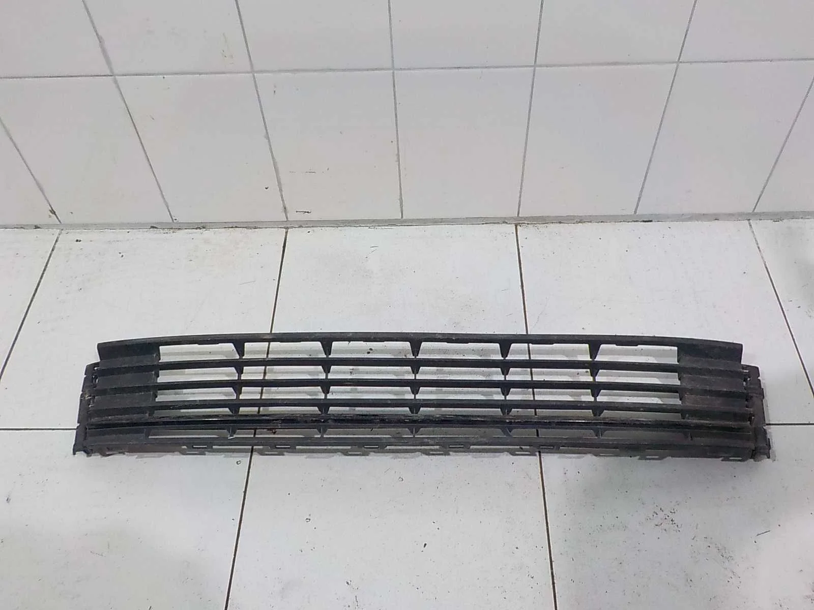 решетка бампера VOLKSWAGEN POLO
