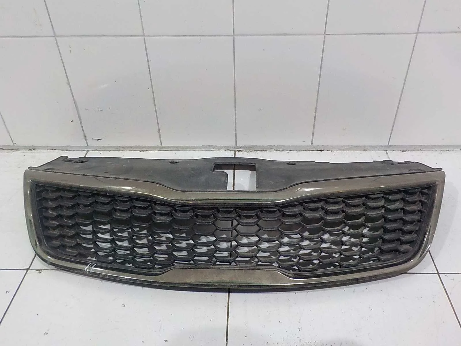 решетка радиатора KIA RIO