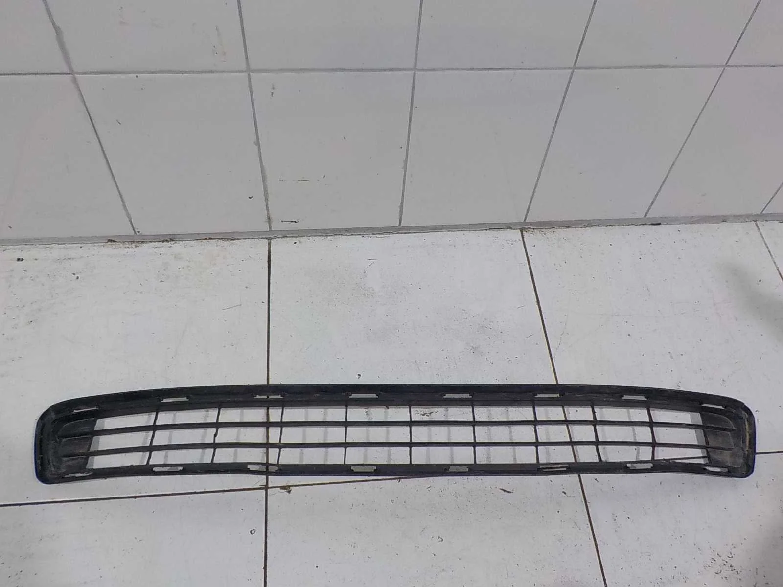 решетка бампера TOYOTA RAV4