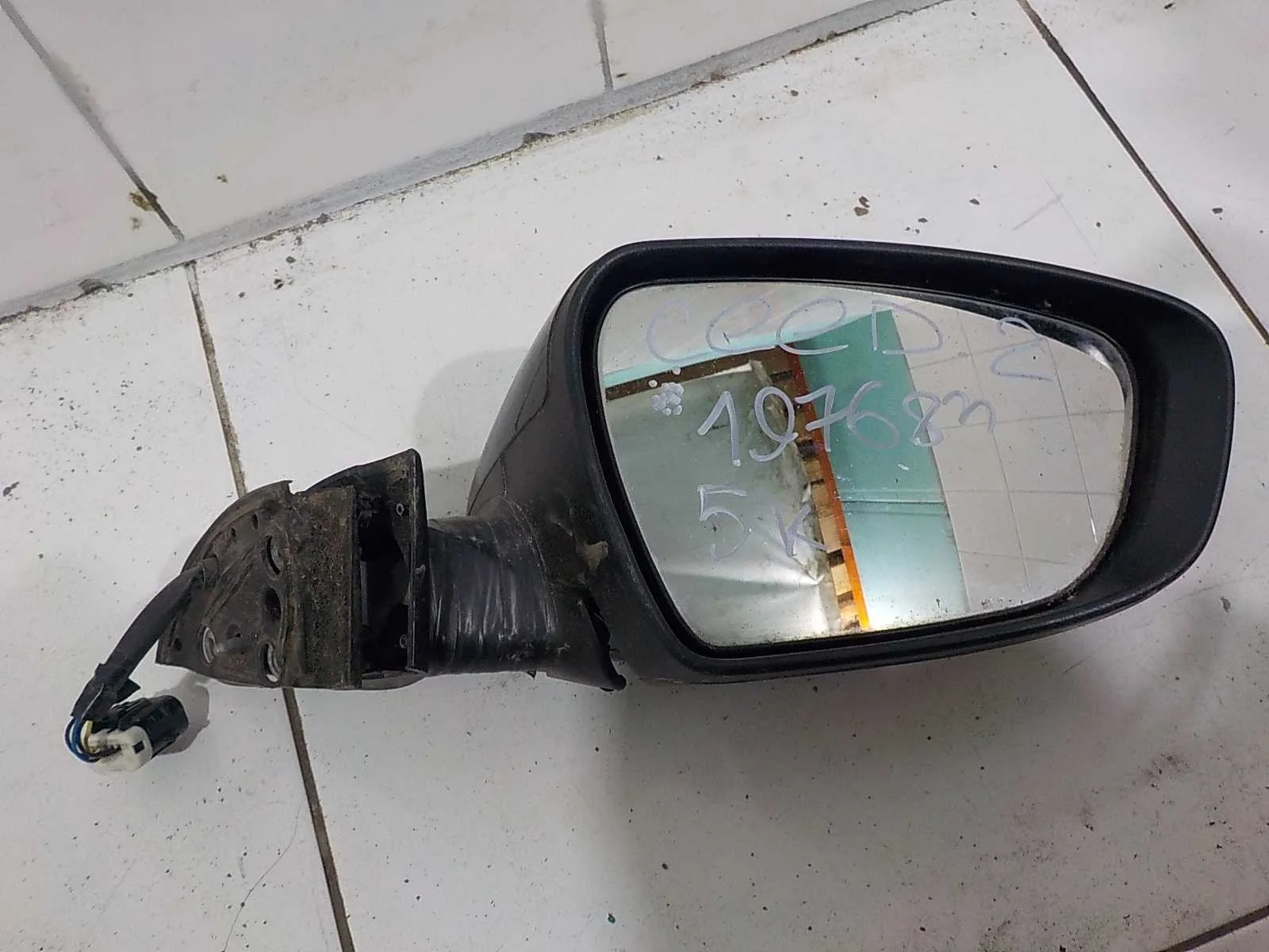 зеркало KIA ceed