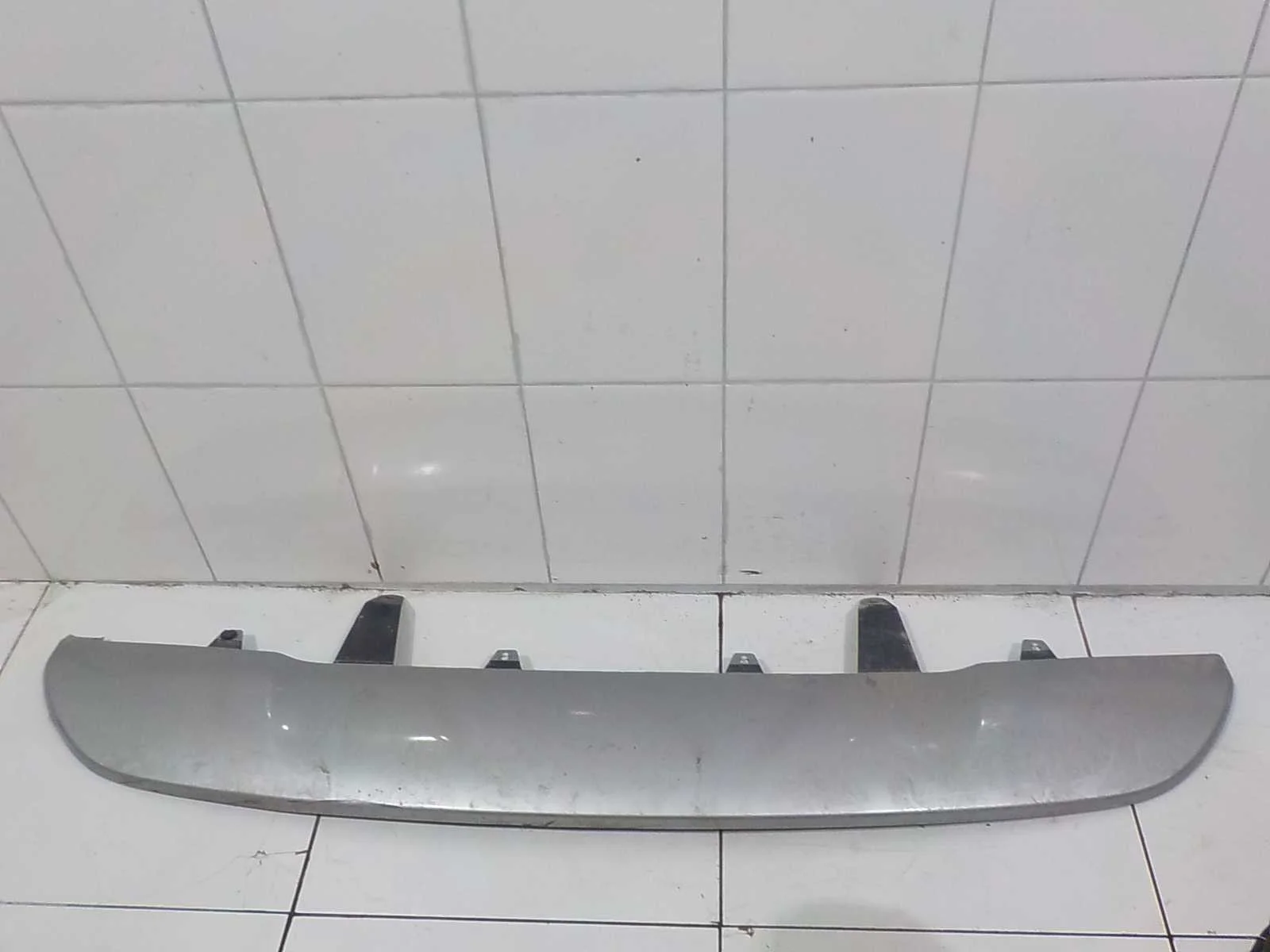 накладка на бампер TOYOTA RAV4