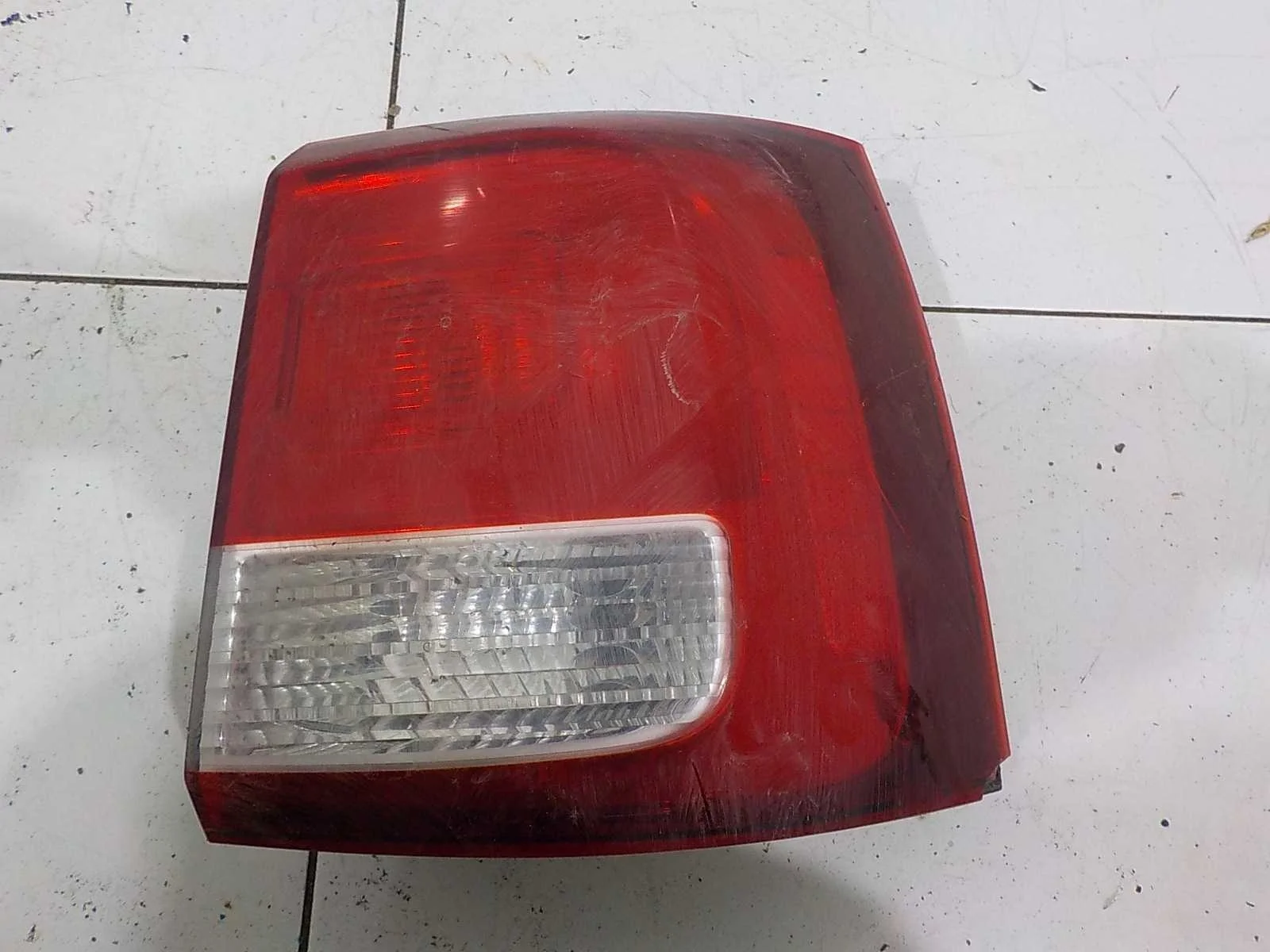 фонарь KIA SORENTO