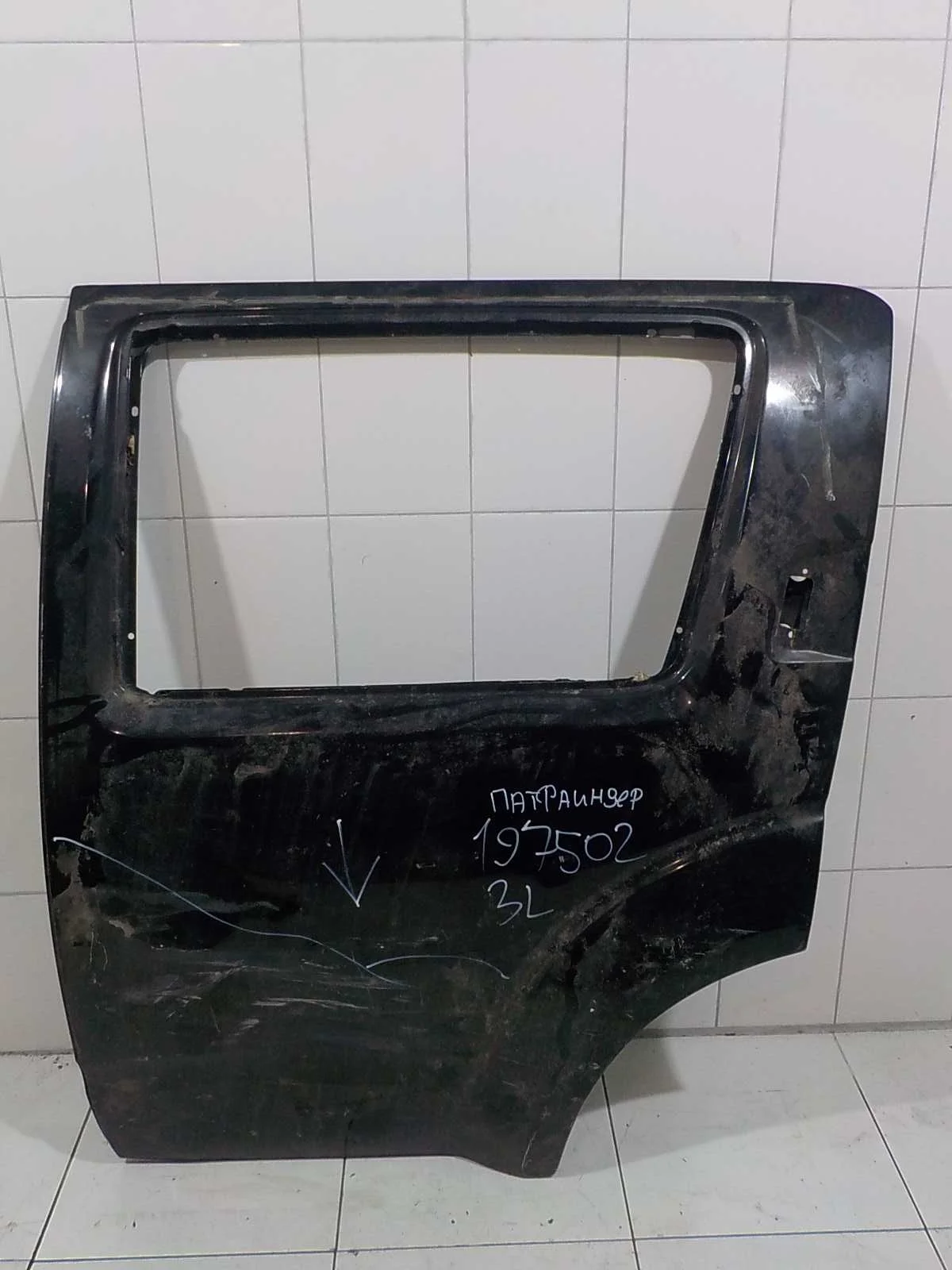 дверь NISSAN PATHFINDER