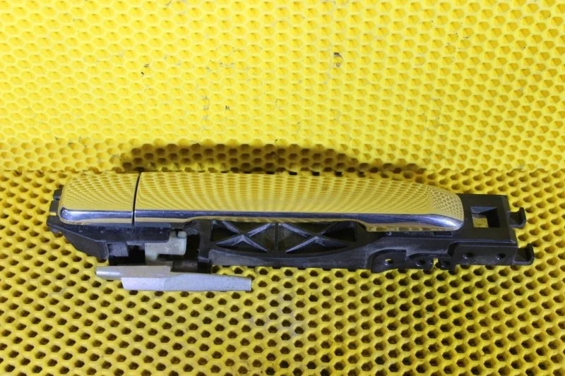 Ручка двери наружная Nissan Almera 2012—2018 806404AA0A
